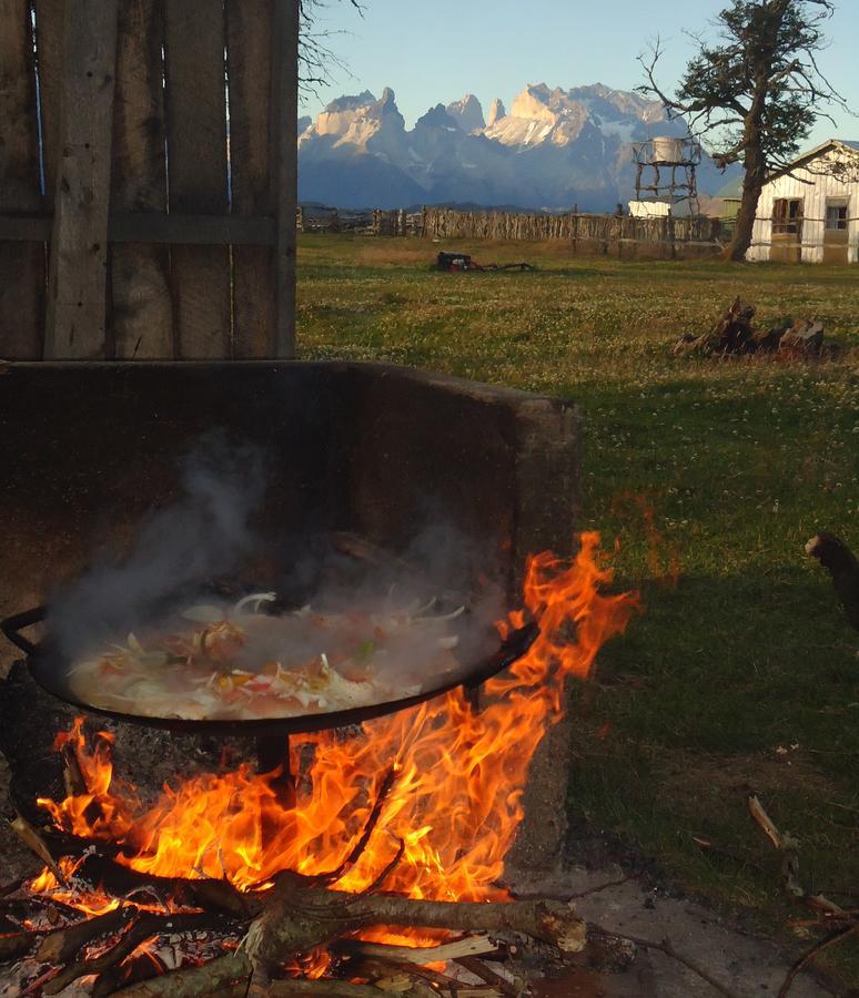维斯塔潘恩 - 探险住宿加早餐旅馆 Torres del Paine National Park 外观 照片